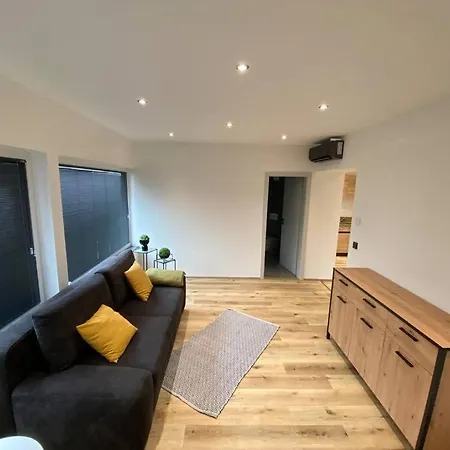 Apartment Wunderschoene 2,5 - Zimmer- Mit Terrasse Und Fernblick Im Vordertaunus Schmitten