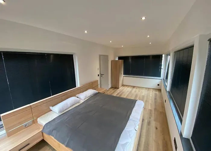 Apartamento Wunderschoene 2,5 - Zimmer- Mit Terrasse Und Fernblick Im Vordertaunus *